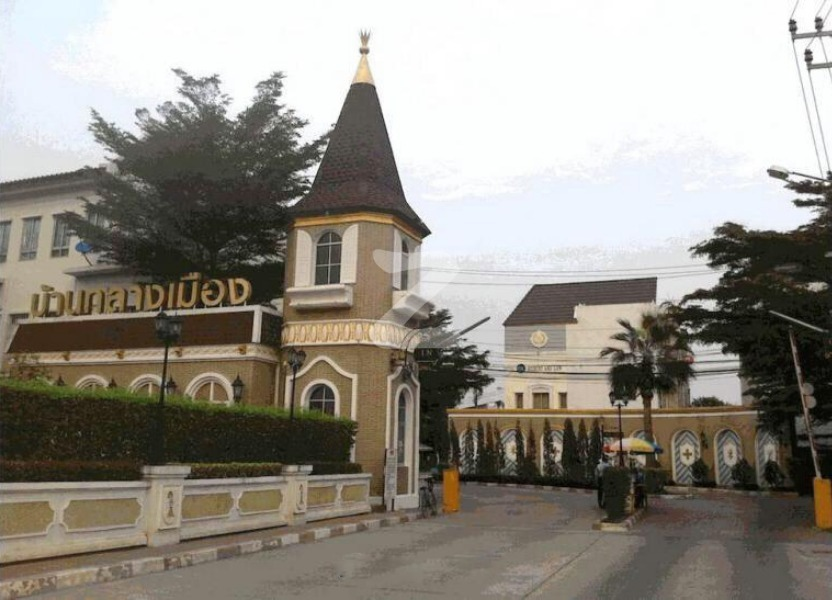 Baan Klang Muang Swiss Town Kaset–Nawamin